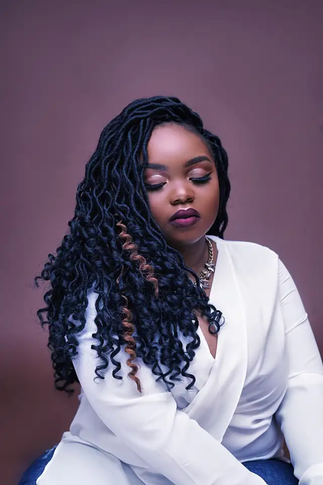FREE BOX BRAIDS! LOOKING FOR MODELS TO BRAID THEIR HAIR FOR FREE