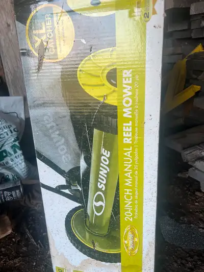 Sunjoe 20 Inch Manual Reel Mower, View more