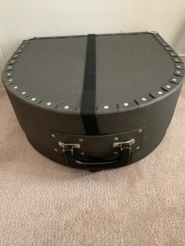 TAMA Imperial Star snare drum and case. in Drums & Percussion in Barrie - Image 6