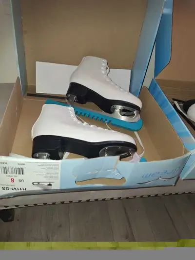 Skates, women or girl, View more