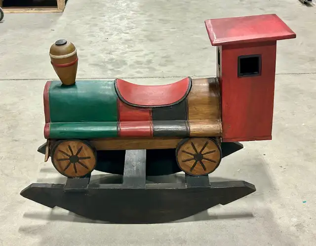 Vintage Solid TRAIN LOCOMOTIVE Themed Wooden Child’s Rocker in Toys & Games in Mississauga / Peel Region - Image 4