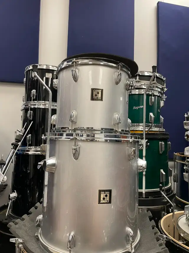 Sonor Force 1003 Drum Kit in Drums & Percussion in City of Toronto - Image 4