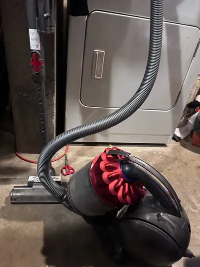 Dyson DC37 Canister Vacuum — Works Great Dyson DC37 canister vacuum in working condition. Tested and...
