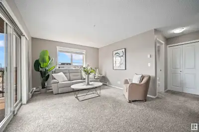 Stylish 2-Bedroom Condo with Modern Upgrades & Underground Parking! Step into comfort and convenienc...