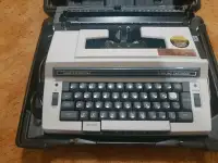 Vintage Smith Corona Coronamatic Catridge System Typewriter