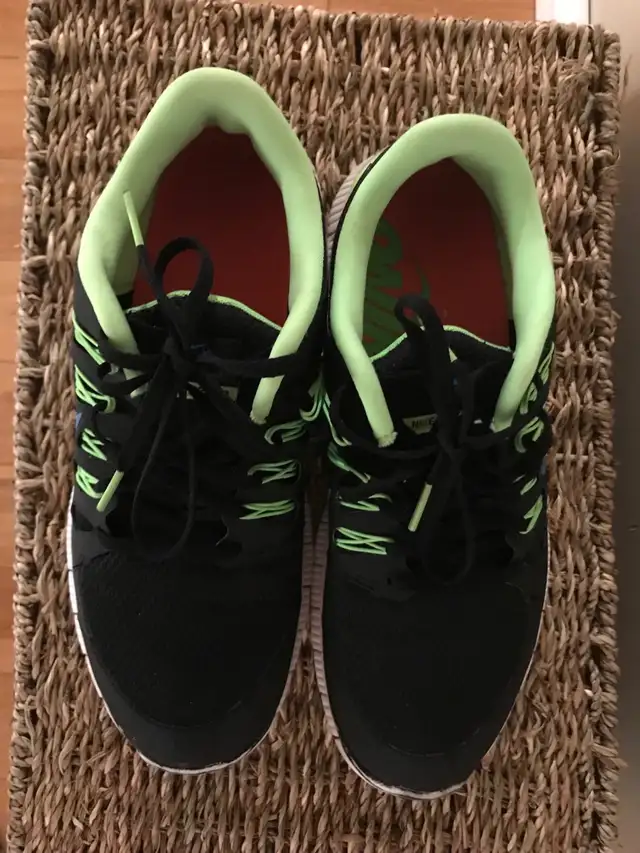 NIKE FREE 5.0 RUNNING SHOES SIZE 9 MEN62865712382338122