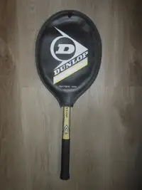 tennis rackets/raquettes