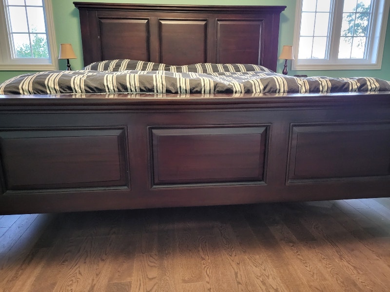 Garage sale furniture and housewear Garage Sales Peterborough Kijiji