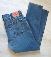 541 Levi's Blue Jeans W 38 X L 34
