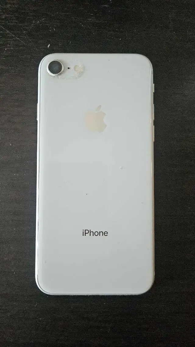 iPhone 8/apple watch 3 in Cell Phones in Saskatoon - Image 6