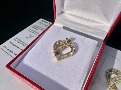 #748 - 10kt Yellow Gold, 3/4 Carat Diamond Heart Pendant, View more