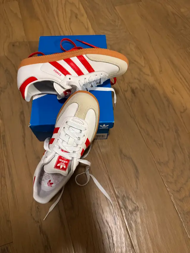 Brand New Adidas Samba Red/White Women's shoe62864362720897121