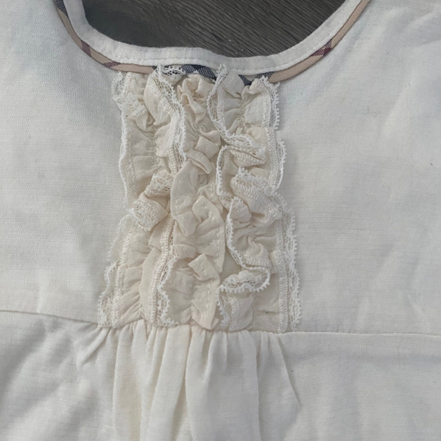 Burberry top for girl size 12 months in Clothing - 12-18 Months in Burnaby/New Westminster