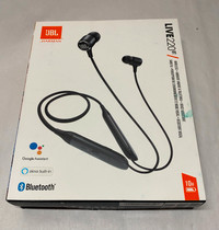 JBL Live 220 Bluetooth in ear headphones NEW