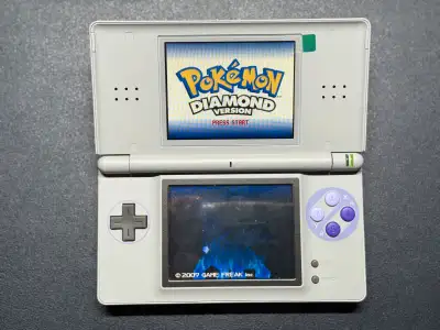 Nintendo DS Lite – Super NES Edition (Custom Shell), View more