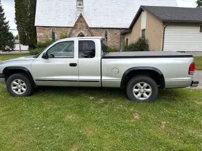 2 wheel drive very minimal rust (2spots). Undercoated/yr. 4 litre V6 New brake front & rear all the...