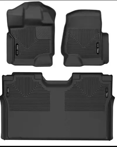 Keep your vehicle's interior looking sharp with these Husky Liners X-act Contour floor mats, a 3-pie...