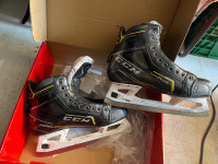Goalie Skate - CCM Super Tacks 9370.  Size 8.5