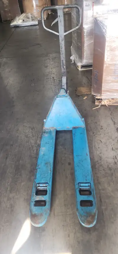 Pump Truck - Excellent condition, View more