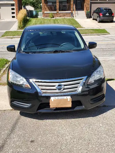 2014 Nissan Sentra S (less than 80,000 km) for sale!