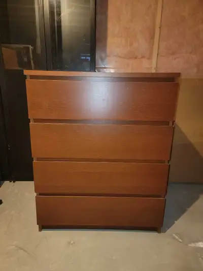 malm in Dressers & Wardrobes in Calgary | Kijiji Marketplaces