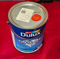 1 Gallon Dulux Diamant Paint - (2 Colours Available)