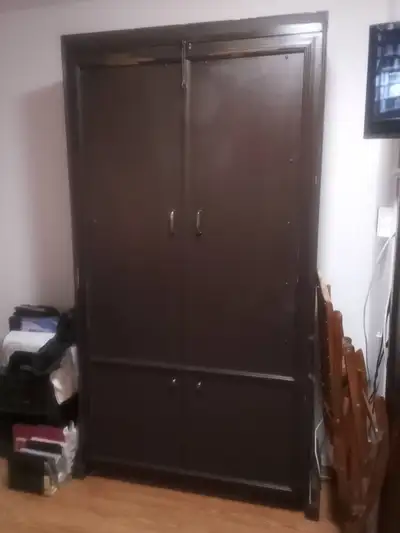 Lit escamotable simple à donner, View more