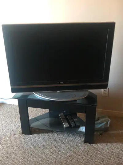Older but works great, leaving province and getting rid of all big stuff