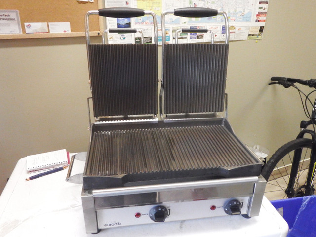 Panini Press in Food & Catering in Belleville - Image 2