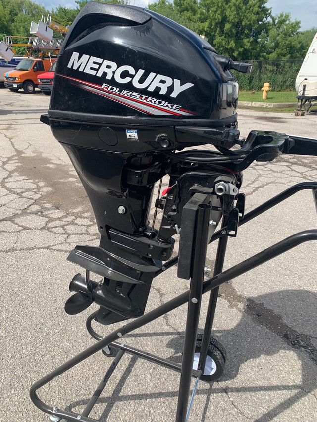 Mercury 15HP short shaft 4 stroke outboard engine motor  in Tennis & Racquet in Markham / York Region