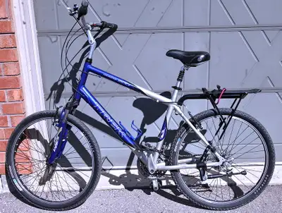 Trek Navigator bicycle, ( US POLICE BIKE) NEW COND., View more