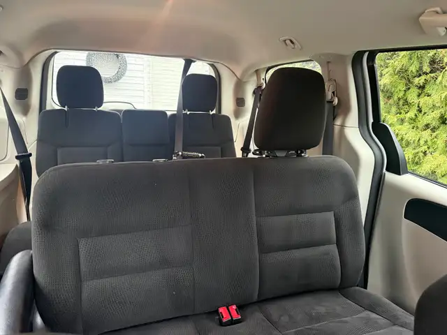 2016 Dodge Caravan496772147032903687