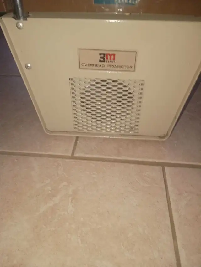Vintage 3M Over Head Projector 64959971230338122