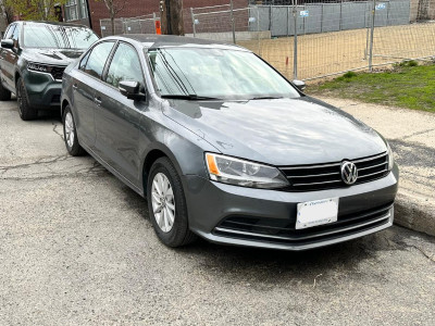 2016 VW Jetta Trendline - No accidents, 2 New sets of tires