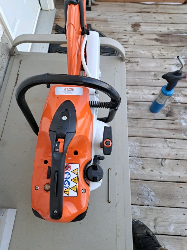 Used for one cut Sthil TS420 comes with concrete & metal blade Power