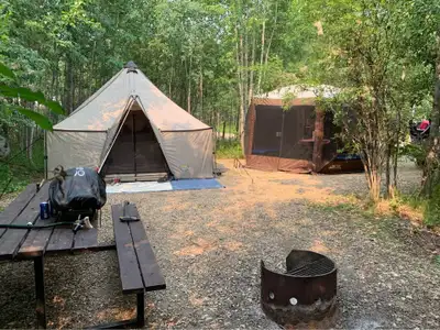 Cabela's Alaknak 12 x 12 outfitter's tent, View more
