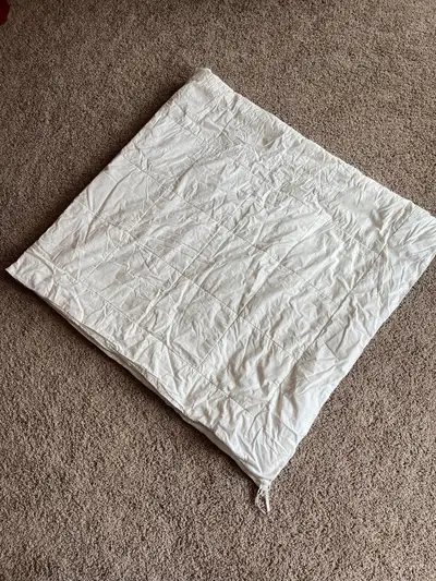 Mulberry Silk Full or Double Size Duvet Insert Dimensions 78”x 86” Spring / Summer / Fall lightweigh...