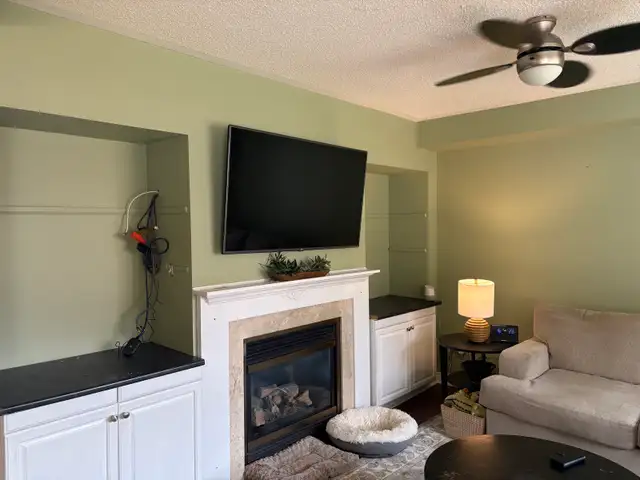 Painting 425693104561213441