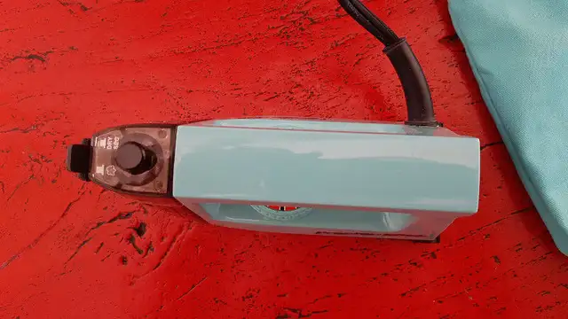 Proctor Silex Travel Iron524415533959106567