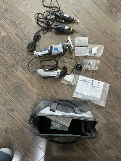 Dremel trio, multi max, Dremel 200 & 300 All attachments and bag included.