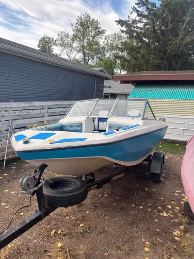 1981 16ft canaventure boat for sale. 1991 90hp Johnson power trim, new water sleeves installed. Runs...