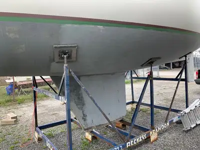 Sailboat cradle, with keel support and 6 adjustable pads, was used for a CS36 Traditional (10.5 ton)...