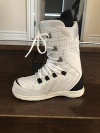 Snowboarding Boots from Seven Peaks