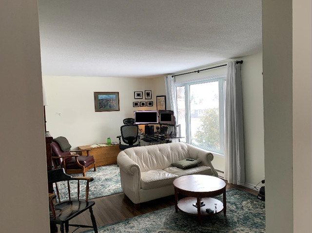3 Bedroom Apartment in Long Term Rentals in Sudbury - Image 2