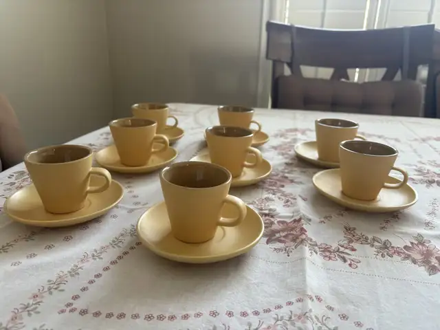 Yellow Tea Cup Saucer Set569256385551411201