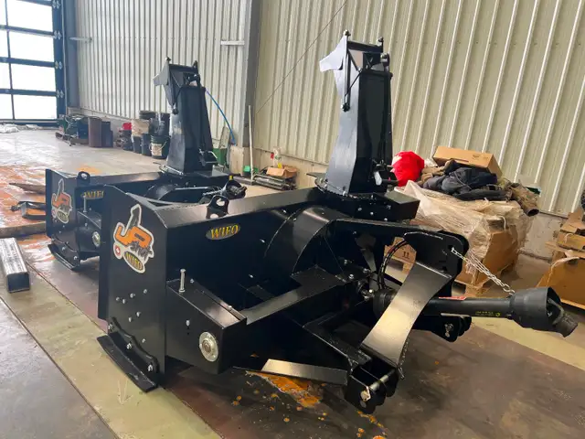 Snowblowers/ SPRING SAVINGS in Snowblowers in Belleville - Image 3