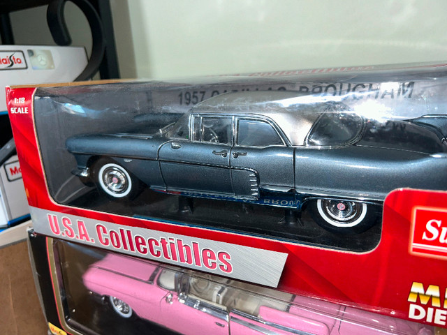 Cadillac Brougham 1957 diecast 1/18 Die cast dans Art et objets de collection  à Longueuil/Rive Sud