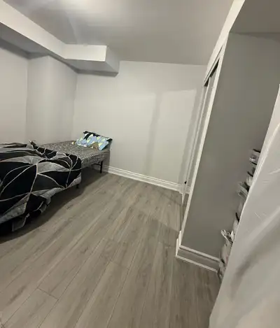 BRAND NEW LEGAL BASEMENT APARTMENT FOR RENT