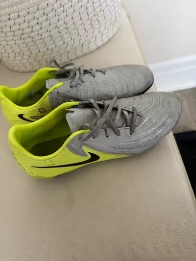 Nike soccer shoes size 7, View more