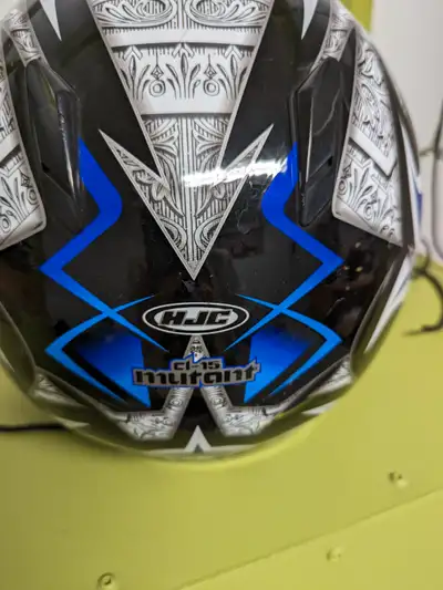 HJC CL-15 Mutant motorcycle helmet. Full face $120 OBO